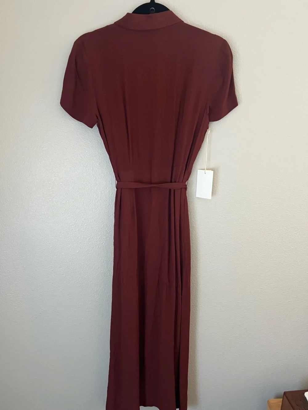 Aritzia Wilfred Shirtdress, Wine/Spiced Burgundy, Small WITH SMALL FLAW - Picture 4 of 7